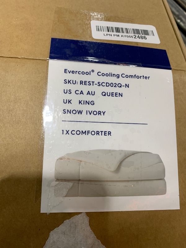 Photo 3 of REST® Evercool® Cooling Comforter, QUEEN, SNOW IVORY