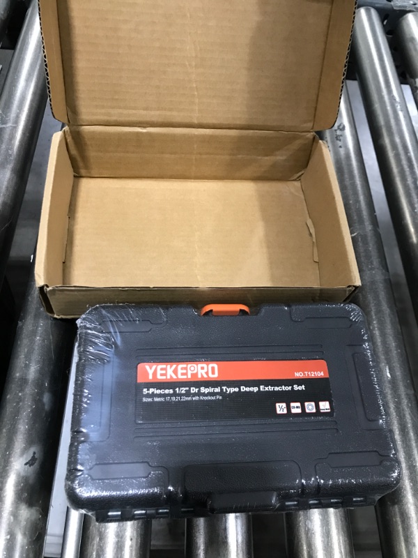 Photo 1 of YEKEPRO 5 Pieces 1/2 Inch Drive Spiral Type Deep Extractor Set, Bad Lug Nut Remover, Cr-Mo Steel, Metric, Heavy Duty Storage Case