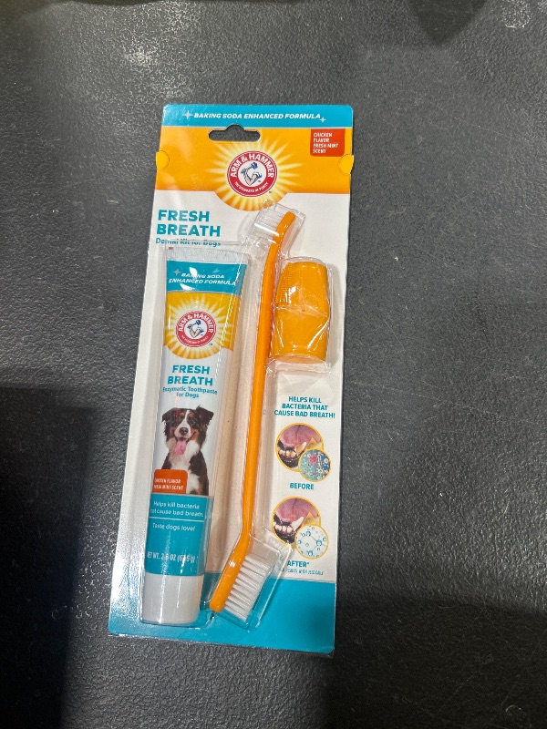 Photo 2 of Arm & Hammer Fresh Breath Kit for Dogs - Chicken Flavor | 2.5 oz