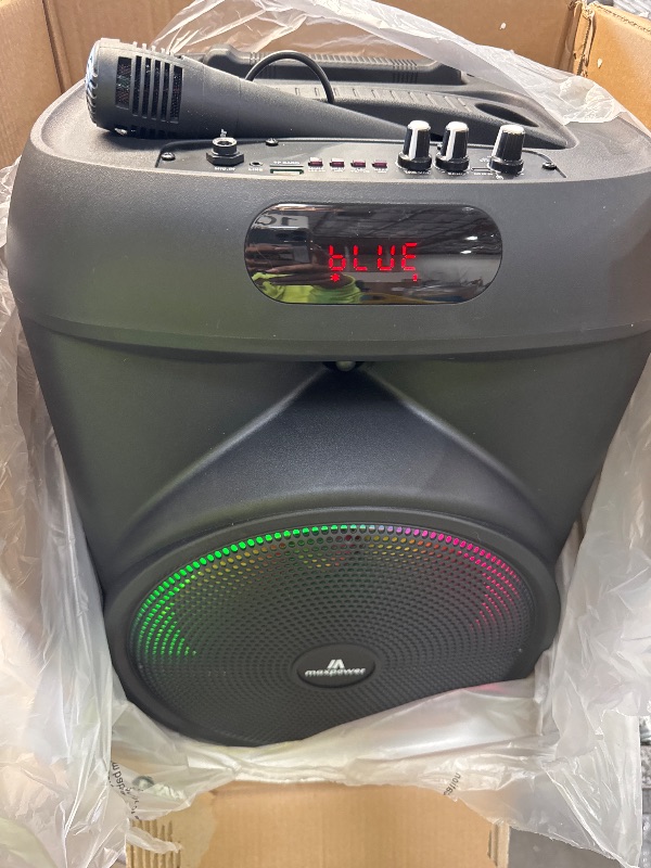 Photo 2 of *POWERS ON**Max Power MPD892-RUMBLE 12 karaoke Bluetooth speaker portable wired mic trolley speaker 12" Woofer
