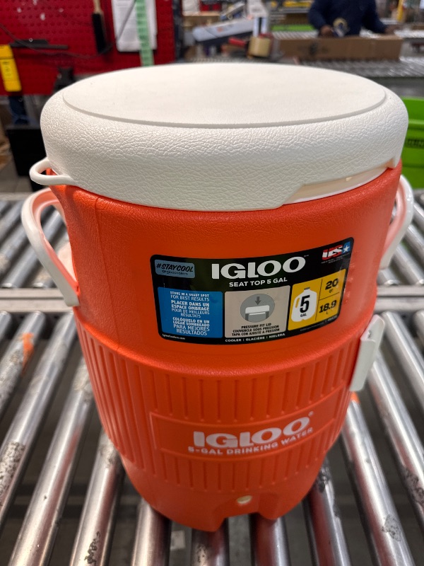 Photo 1 of *MISSING PUSH BUTTON** Igloo Heavy Duty Beverage Coolers, 5 Gallon
