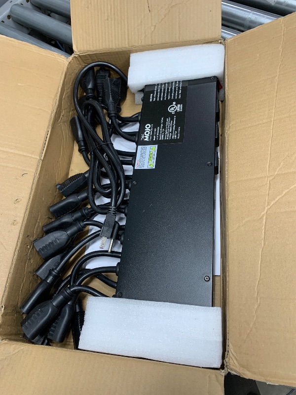 Photo 1 of Tecmojo 1U Rack Mount 19 Outlet PDU Power Distribution Unit Power Strip Circuit Breaker fits 19-inch AV/Network/Server Cabinet/Closet/Enclosure