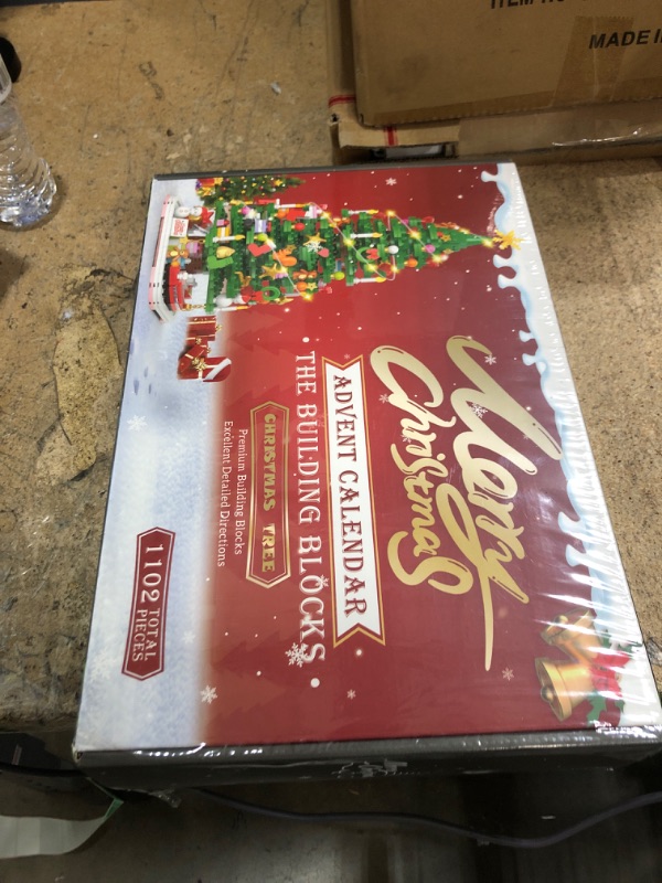 Advent Calendar 2024 Christmas Tree Building Toy Set with LED light