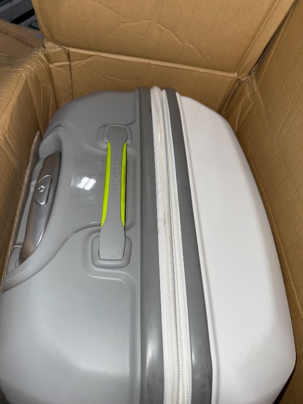 Photo 1 of Samsonite Freeform Hardside Expandable with Double Spinner Wheels, Checked-Medium 24-Inch, White/Grey