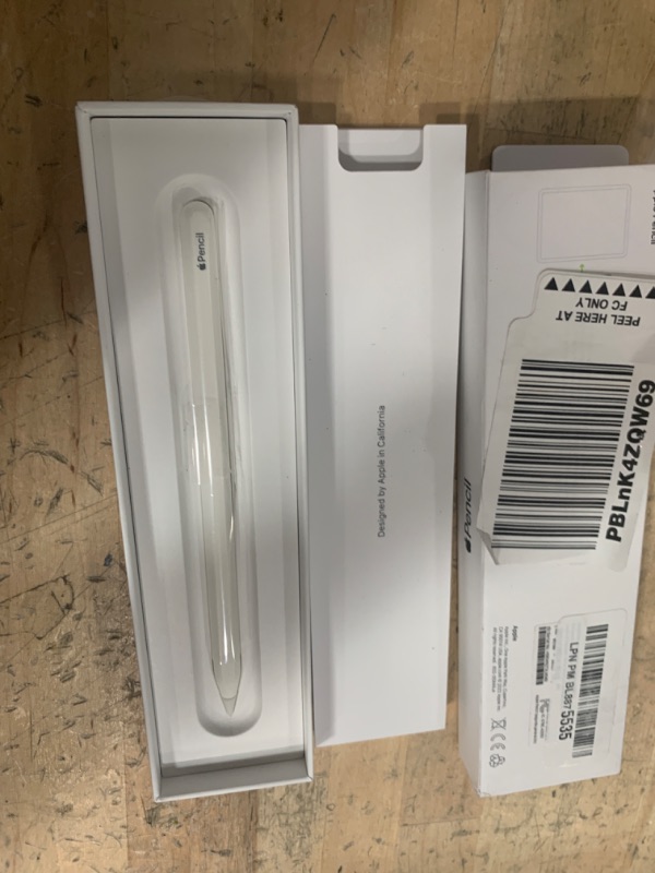 Photo 2 of Apple Pencil (2nd generation): Pixel-perfect precision and industry-leading low latency