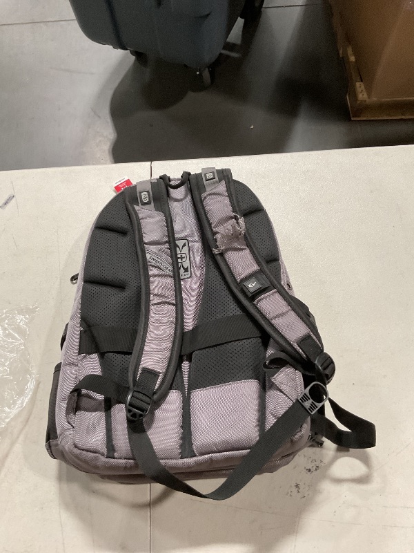 Photo 4 of ** read notes**
SwissGear 1900 Scansmart TSA 17 Laptop Backpack, Sting Grey Ballistic, 19-Inch