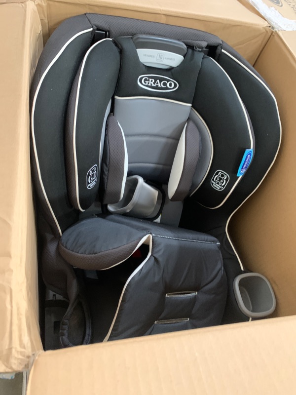 Photo 2 of (1 cup holder/ used) Graco Extend2Fit Convertible Baby Car Seat, Rear and Forward Facing, Adjustable Extension Panel for Extra Legroom, Gotham