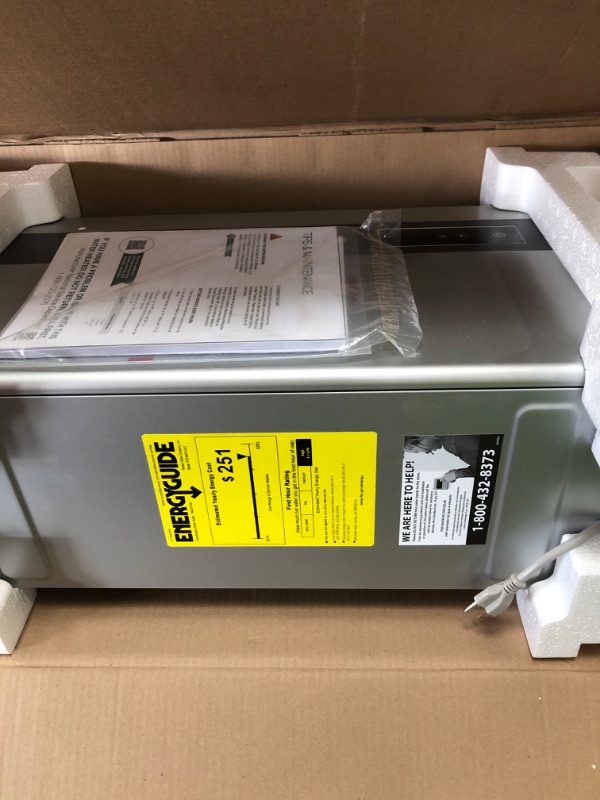 Photo 3 of ***USED - DIRTY - UNABLE TO TEST - LIKELY MISSING PARTS***
Rheem RTG-84DVLN-3 High Efficiency Non-Condensing Indoor Tankless Natural Gas Water Heater, 8.4 GPM