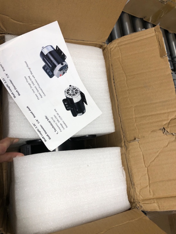 Photo 1 of 5 HP SPL 3450 RPM P56 Frame Air Compressor 60 Hz Electric Motor 208-230 Volts Century Motor Single Phase# B385