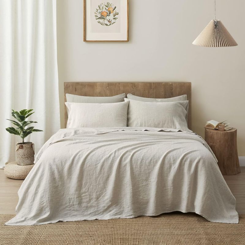 Photo 1 of ***STOCK PHOTO FOR REFERENCE ONLY - ACTUAL ITEM MAY DIFFER - SEE COMMENTS***
Sealed Standard Sized Comforter in White