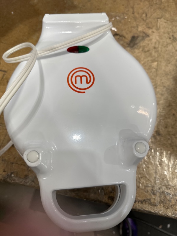 Photo 1 of MasterChef Bubble Waffle Maker- Electric Non stick Hong Kong Egg Waffler Iron Griddle w FREE Recipe Guide- Ready in under 5 Minutes