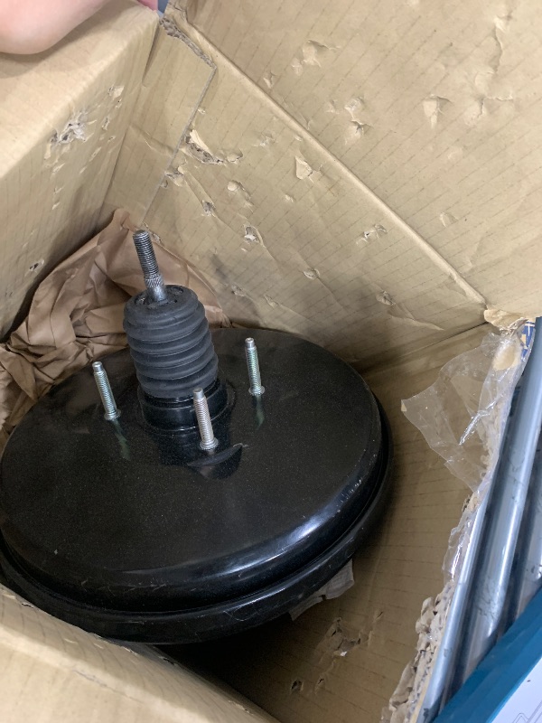 Photo 2 of ***(HEAVILY USED) ***
BBT-031 OEM ADVICS Power Brake Booster - Compatible with Select Lexus ES300; Toyota Camry