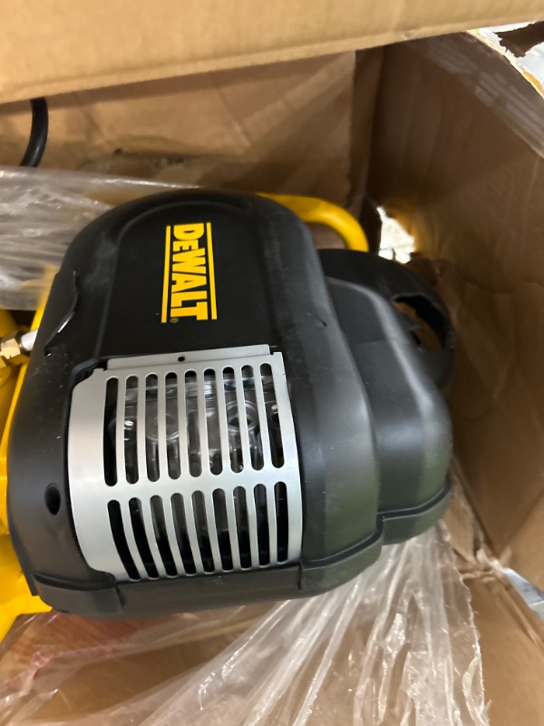 Photo 3 of *** CANNOT FULLY TEST PARTS ONLY **** DEWALT Vertical Portable Compressor, 1.9 Hp 200 Psi Oil Free High Pressure Low Noise (D55168)