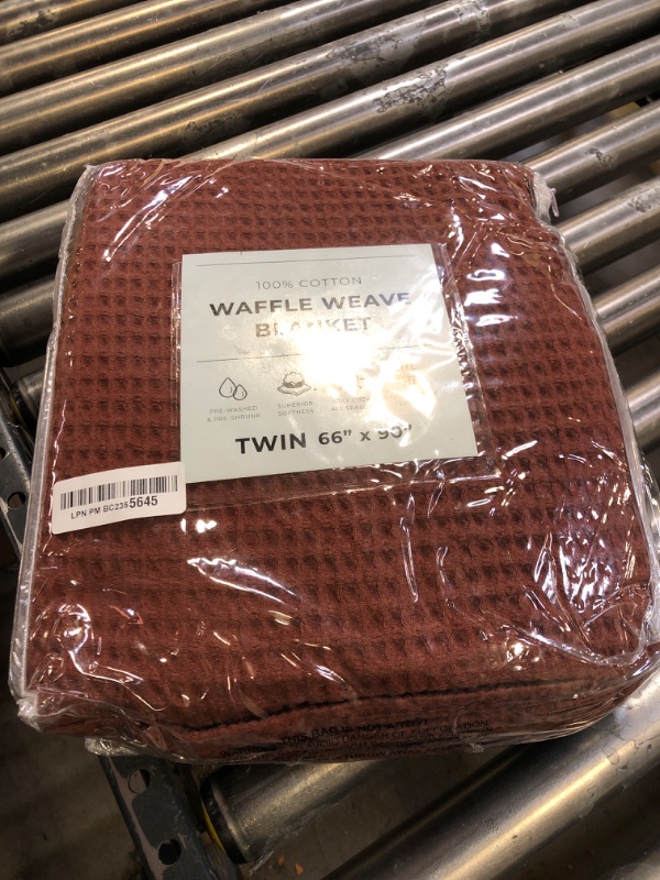 Photo 2 of 100% Cotton Blanket for Twin Size Bed - Brown Waffle Weave Lightweight Summer Bed Blanket - 90x66in Prewashed Breathable, Woven, Layering Blanket (Twin, Cacao Brown)