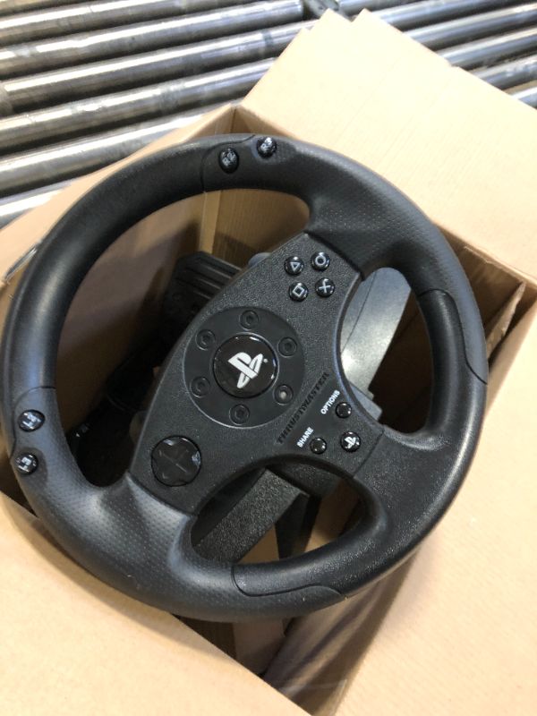 Photo 2 of Thrustmaster T80 Racing Wheel PS4