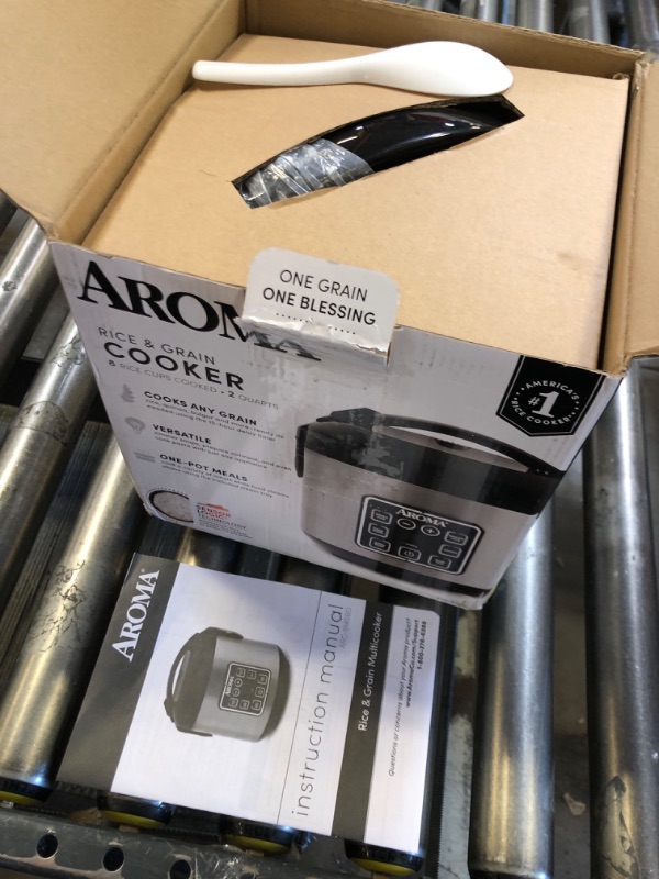 Photo 1 of Aroma Housewares ARC-914SBD 2-8-Cups (Cooked) Digital Cool-Touch Rice Cooker and Food Steamer