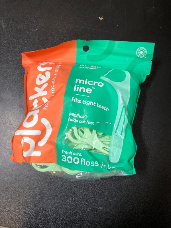 Photo 1 of Dental Flossers, Fold-Out Toothpick Mint