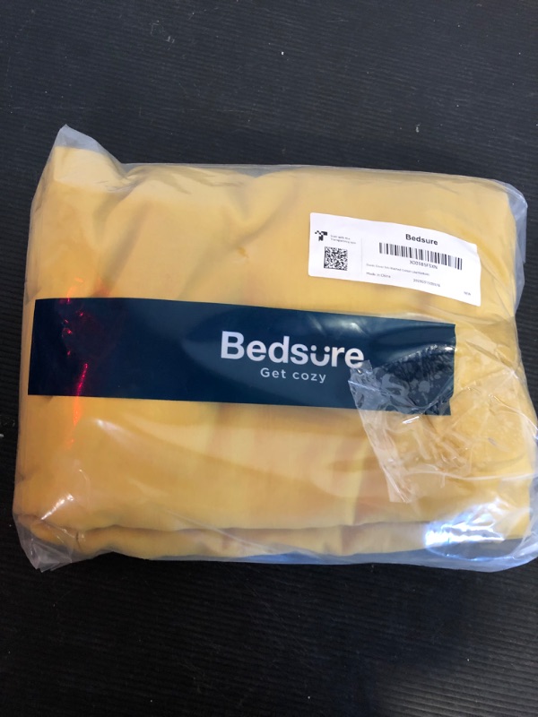 Photo 2 of Bedsure Mustard Yellow Twin Duvet Cover Set - Soft Prewashed Duvet Cover Twin Size, 2 Pieces, 1 Duvet Cover 68x90 Inches with Zipper Closure and 1 Pillow Sham, Comforter Not Included