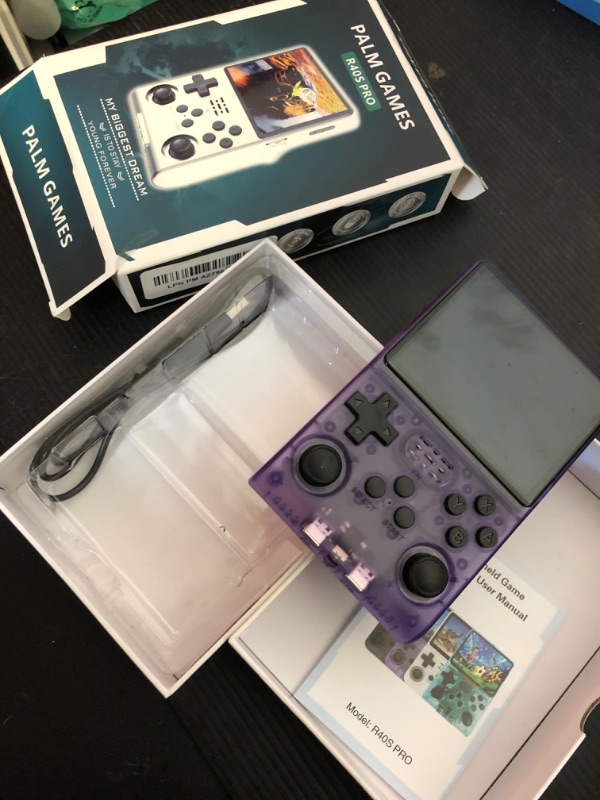 Photo 2 of R40S Pro Handheld Game Console, Over 30,000 Pre-Installed Games, More Than 20 Retro Emulator Systems, 3.5 inch IPS Full-View HD Screen?256GB (Purple)