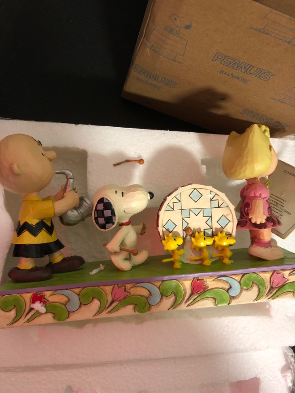 Photo 2 of Enesco Jim Shore Peanuts Marching Band Parade Figurine, 4.625 Inch, Multicolor