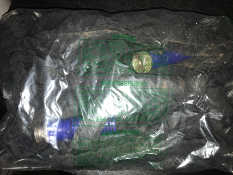 Photo 1 of Soaker Hose 50 FT - Yumatum Flat Garden Soaker Hose Irrigation Sprinkler, Save 80% Water, Heavy Duty Leakproof, 3/4" Linkable, Drip Watering Hose for Garden Beds, Lawns, Vegetable Field1033210165
LPNO239660307
LPNO239660307
