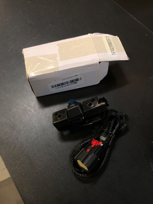 Photo 1 of Car Backup Camera, 84062896 HD Wide View Angle Rear View Camera Ip68 Waterproof Anti Fog Reverse Camera for Sierra 1500 2500 3500 2016-2019, for Silverado 1500 2500 3500 2016-2019
