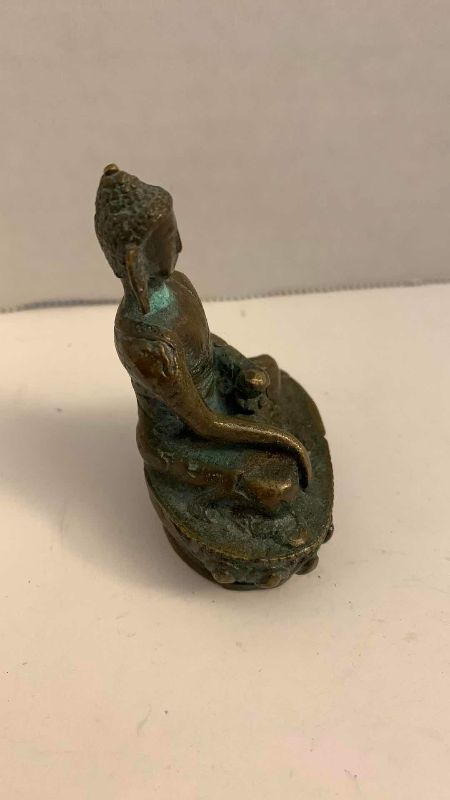 Photo 1 of ANTIQUE TIBETAN BRONZE BUDDHA FIGURE 2.75” TALL