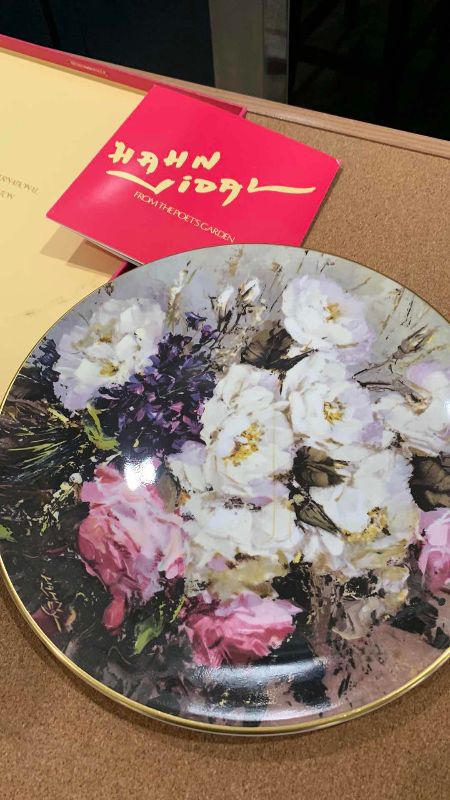 Photo 1 of ROYAL DOULTON COLLECTORS INTERNATIONAL HAHN VIDAL “FROM THE POETS GARDEN” NUMBERED 7534/15000