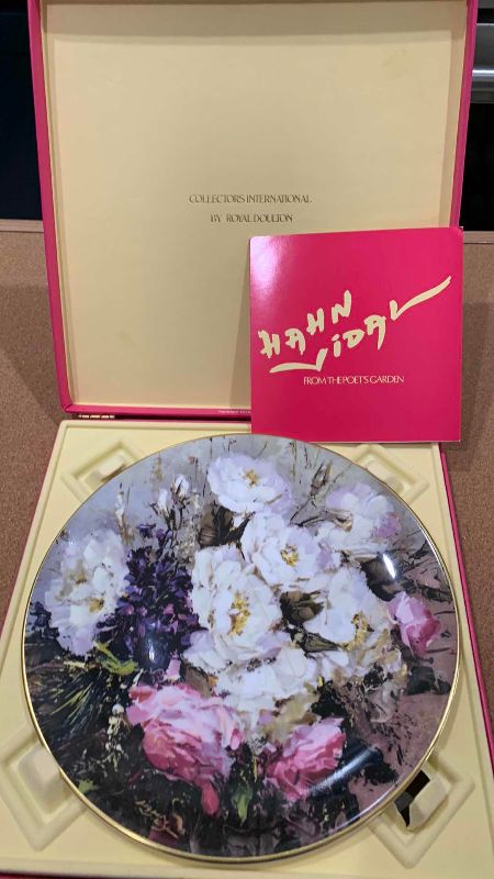 Photo 1 of ROYAL DOULTON COLLECTORS INTERNATIONAL HAHN VIDAL “FROM THE POETS GARDEN” NUMBERED 7534/15000