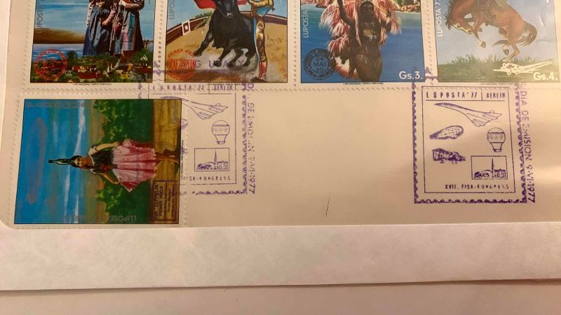 Photo 1 of VINTAGE 1977 PARAGUAYAN STAMP SET