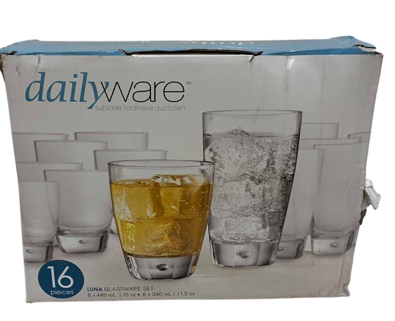 Photo 1 of DAILYWARE LOOKS NA GLASSWARE SET