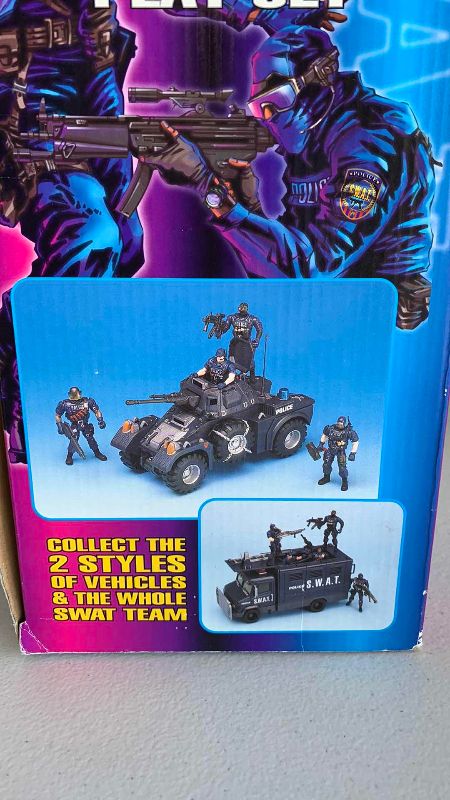 Photo 1 of SWAT POLICE FORCE SERIES 4 PLAY SET