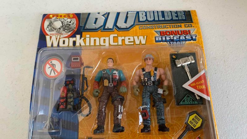 Photo 1 of BIG BUILDER WORKING CREW PLAY SET