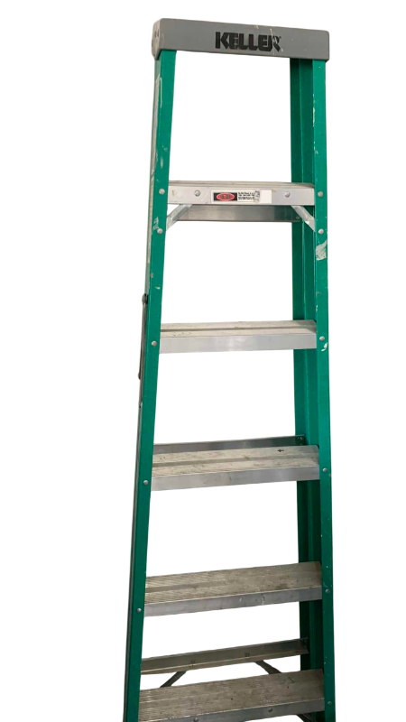 Photo 1 of KELLER 6 FOOT LADDER