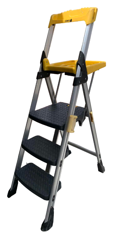 Photo 1 of COSCO STEP LADDER