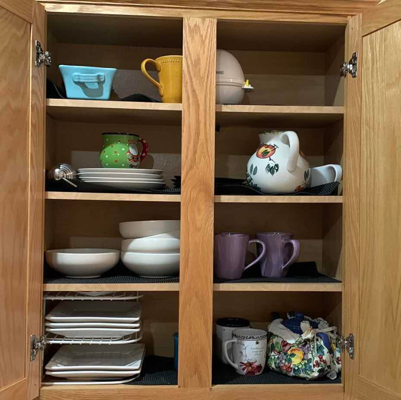Photo 1 of CONTENTS OF CABINET