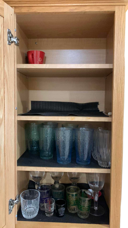 Photo 1 of CONTENTS OF CABINET