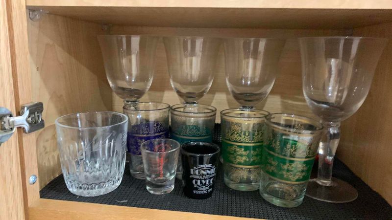 Photo 1 of CONTENTS OF CABINET