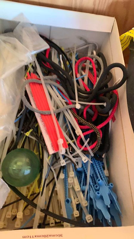 Photo 1 of STRAPS AND BUNGEE CORDS