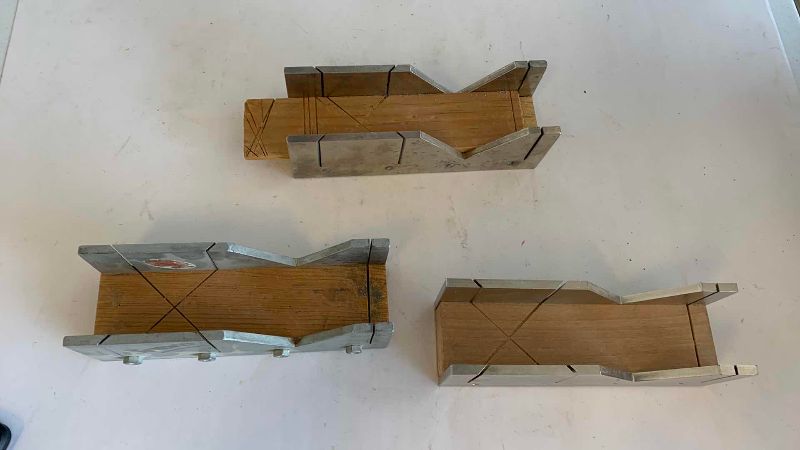 Photo 1 of 3-CRAIN 176 CARPET LAYERS MITER BOXES