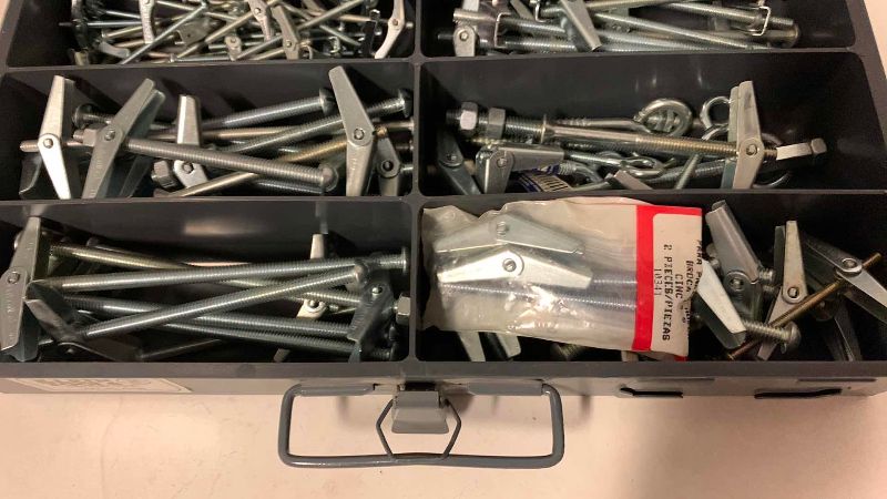 Photo 1 of VARIOUS SIZE TOGGLE BOLTS