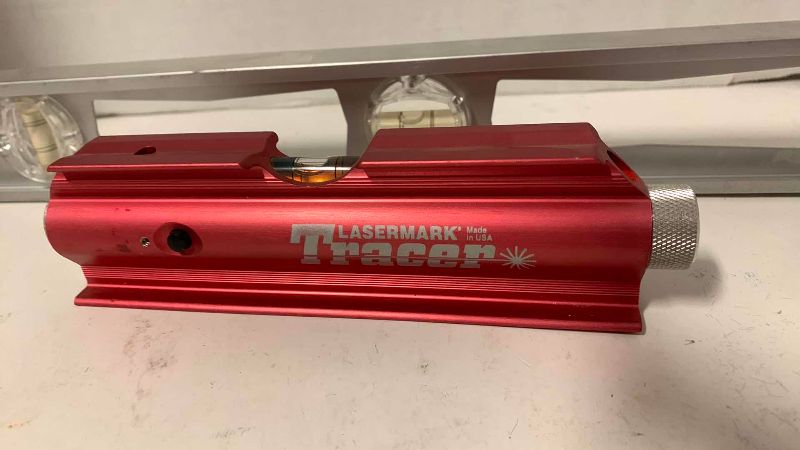 Photo 1 of LASERMARK TRACER LEVEL AND A TRADITIONAL ONE