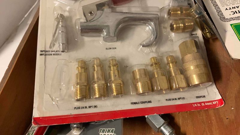 Photo 1 of PNEUMATIC AIR TIPS AND ACCESSORIES