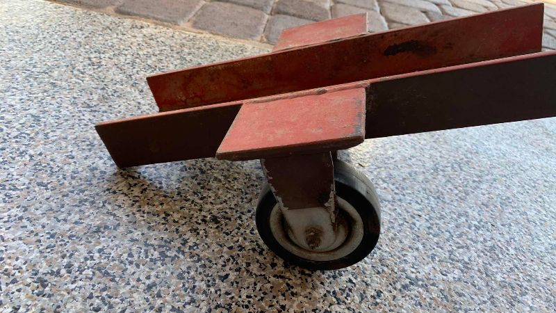 Photo 1 of MOTORCYCLE MOVING WHEEL