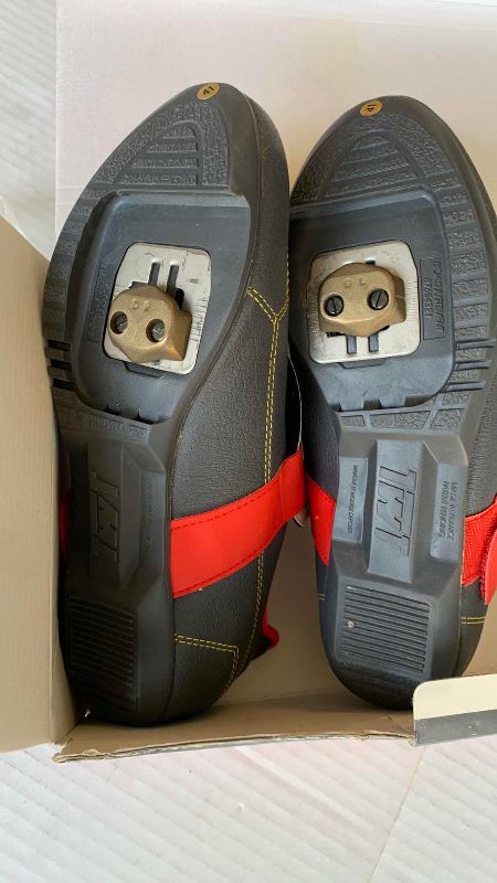 Photo 1 of TIME TWT PROFESSIONAL BICYCLE RACING SHOE SIZE 9 MADE IN FRANCE