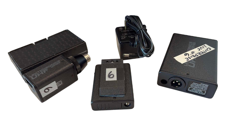 Photo 1 of LECTROSONIC MICROPHONE EQUIPMENT 