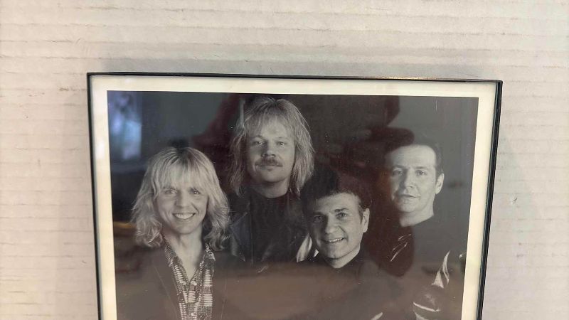 Photo 1 of STYX ROCK BAND SIGNED PHOTO FRAMED 8” X 10”