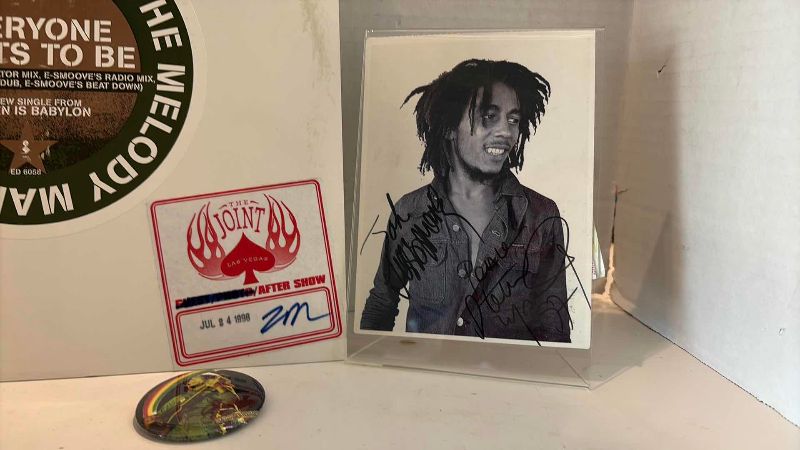 Photo 1 of ZIGGY MARLEY AUTOGRAPHED PHOTO, RECORD, AND A PIN LAS VEGAS THE JOINT
