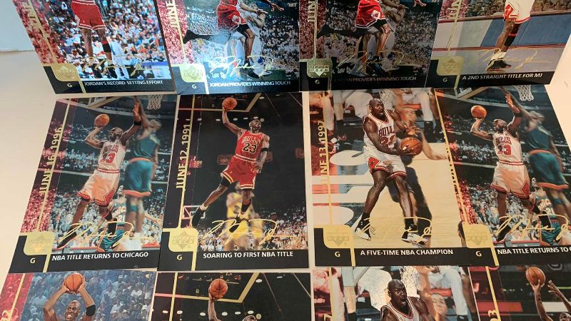Photo 1 of NBA BASKETBALL 1999/2000 UPPER DECK MICHAEL JORDAN OVERSIZED GATORADE SET OF 12 CARDS