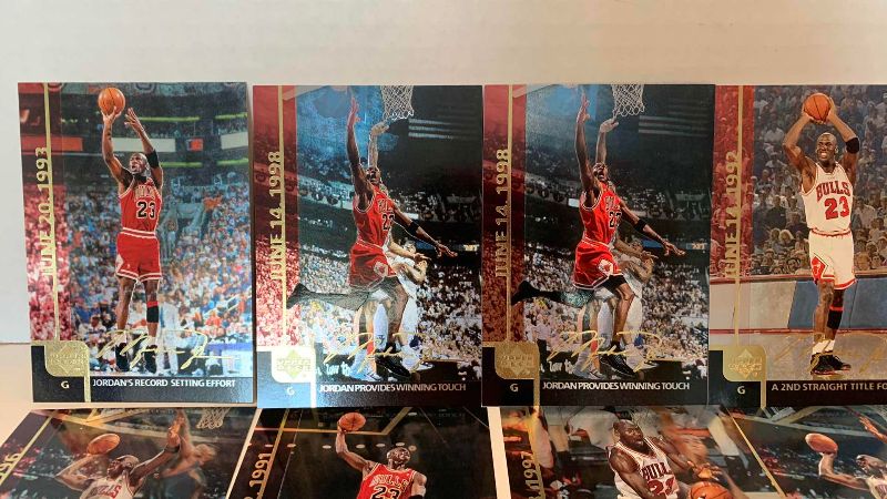 Photo 1 of NBA BASKETBALL 1999/2000 UPPER DECK MICHAEL JORDAN OVERSIZED GATORADE SET OF 12 CARDS